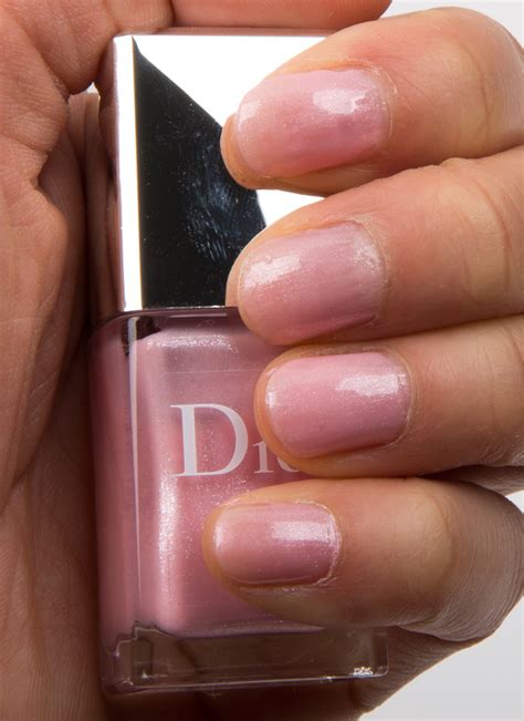 dior nagellak kleuren